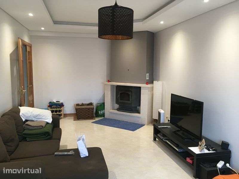 T2 Remodelado | Suíte | 85 m² | 9.º Andar | São Marcos | 1.100 €/mês - Grande imagem: 4/10