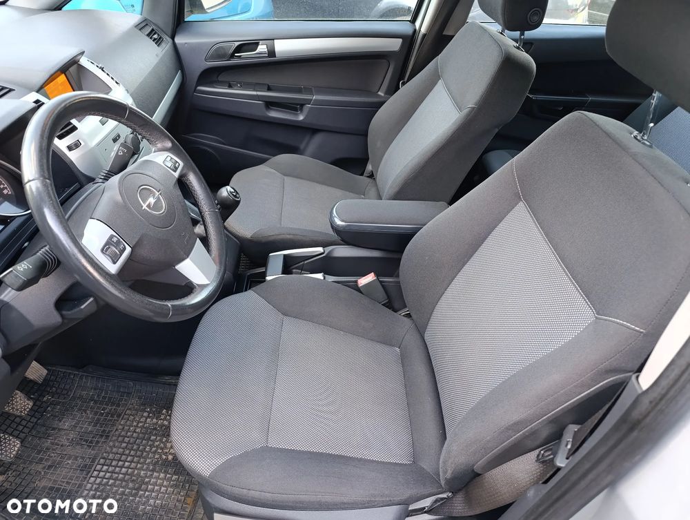 Opel Zafira 1.6 Edition - 5
