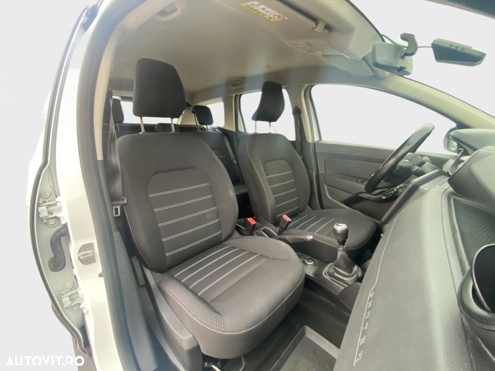 Dacia Duster 1.5 Blue dCi 4WD Comfort - 9