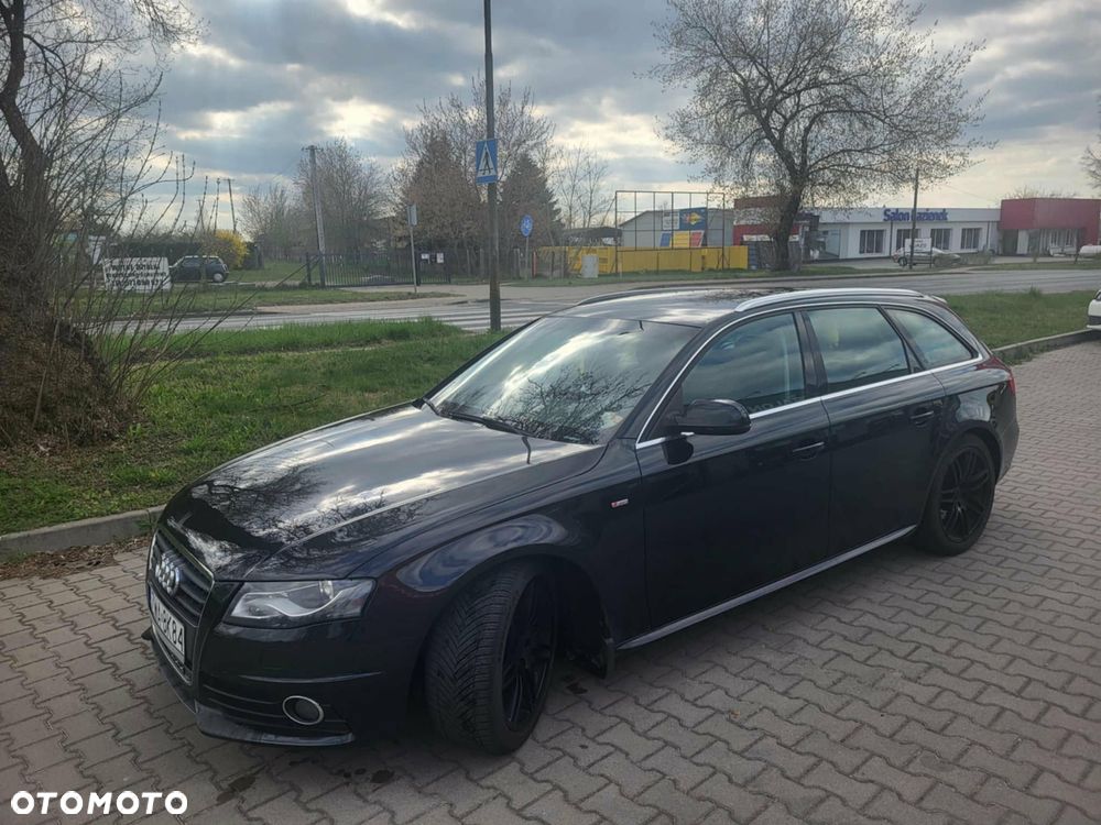 Audi A4 Avant - 4
