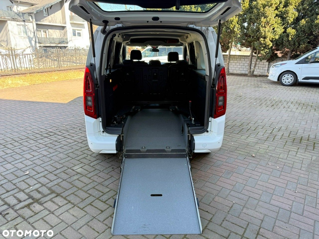Opel Combo - 9