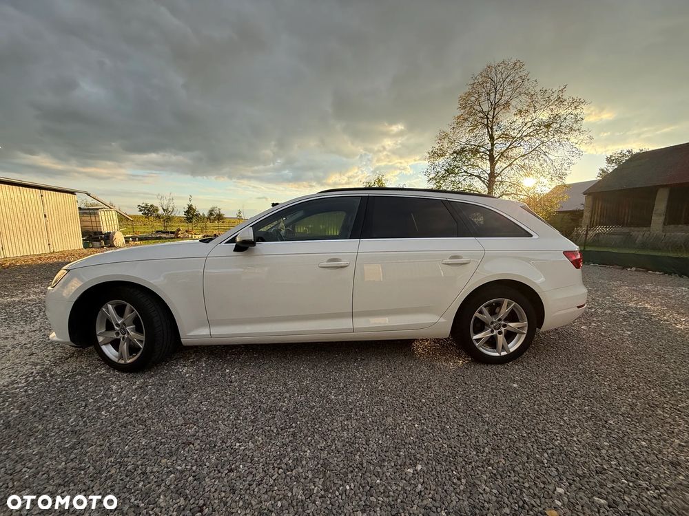 Audi A4 Avant - 2
