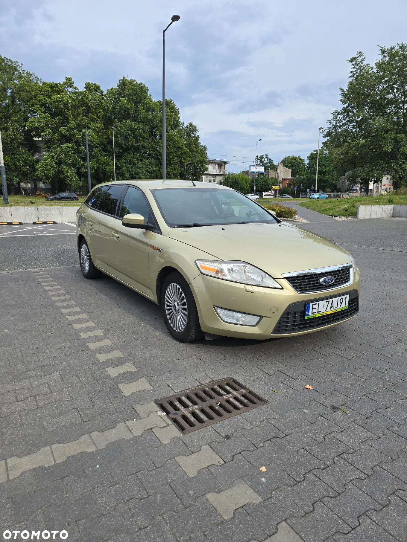 Ford Mondeo - 2