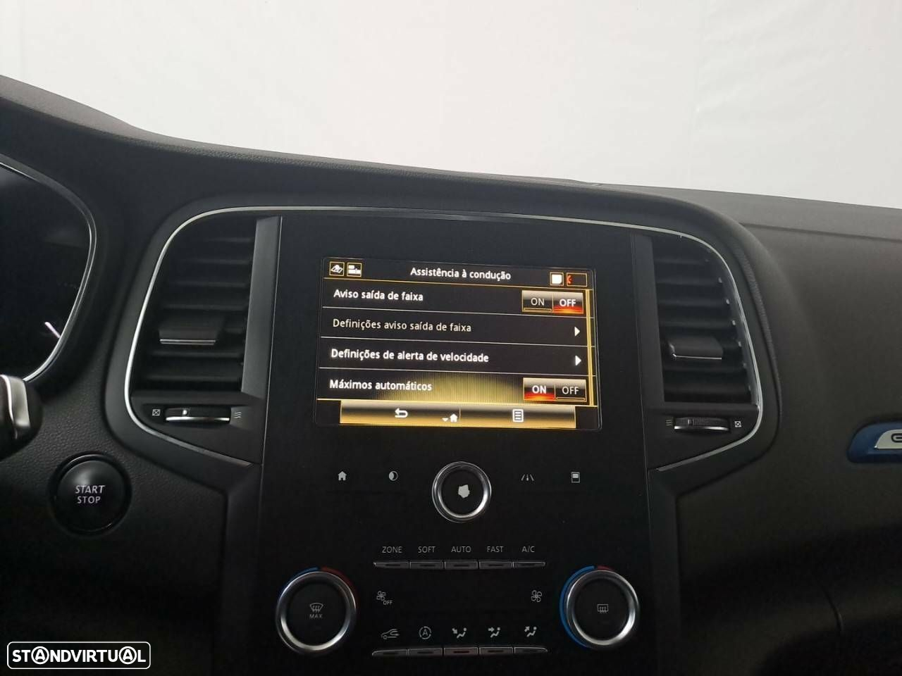 Renault Mégane 1.5 Blue dCi GT Line EDC - 22