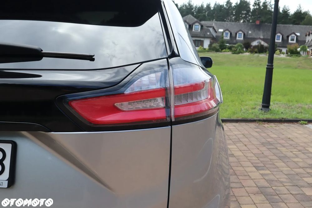 Ford Edge 2.0 EcoBlue Bi-Turbo 4x4 ST-LINE - 8