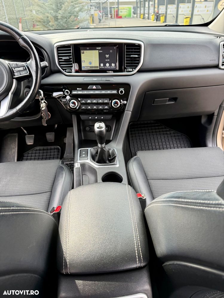 Kia Sportage 1.6 GDI 6MT 4x2 Style - 11