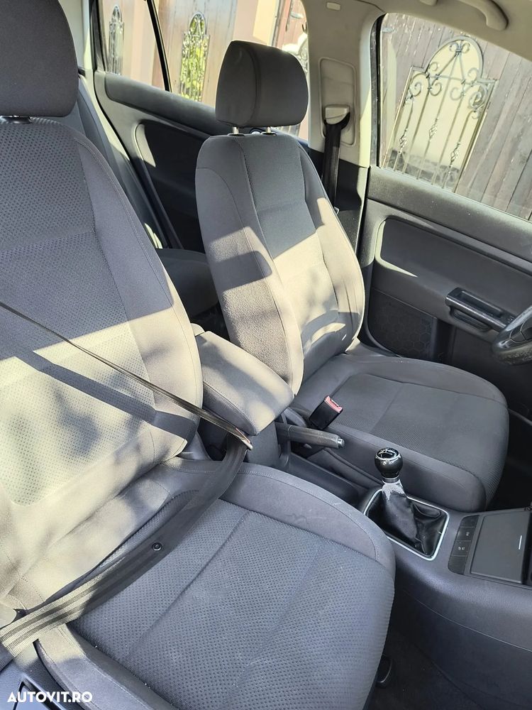 Volkswagen Golf Plus - 4