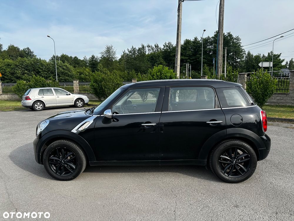 Mini One 2012 photo 3