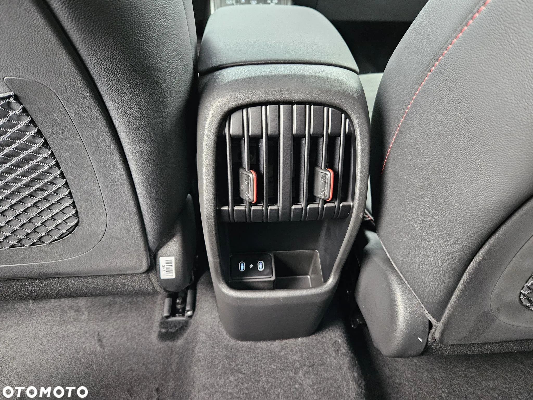 Hyundai Kona 1.6 GDI Hybrid N-Line DCT - 12