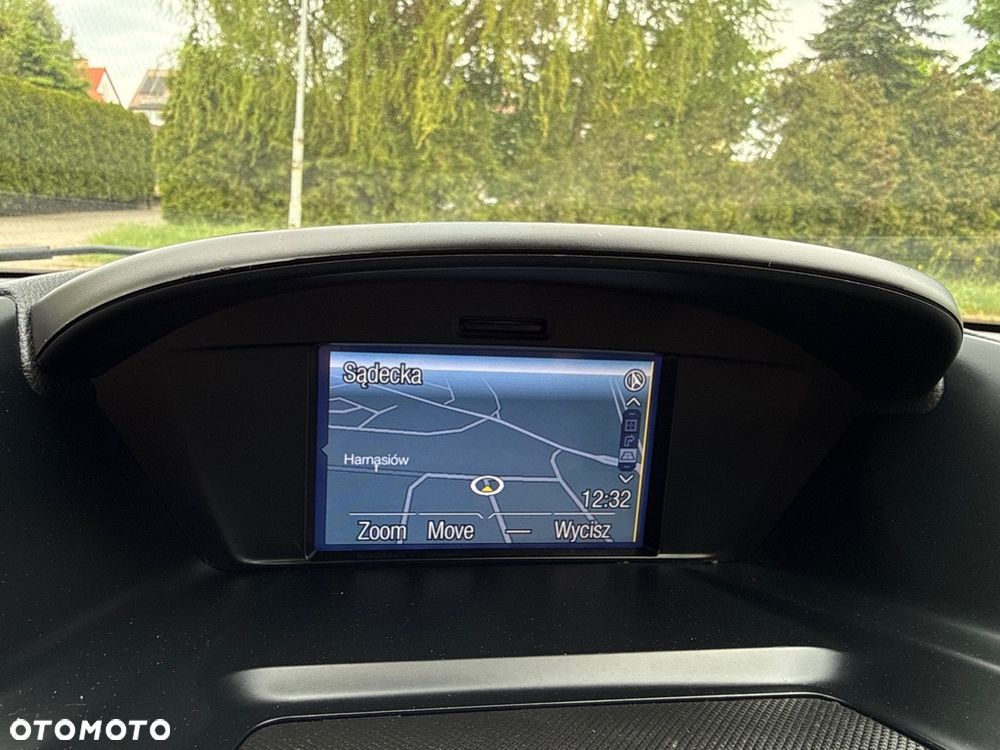 Ford Kuga 2.0 TDCi 4x4 Titanium - 22