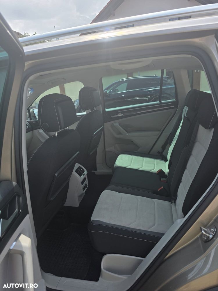 Volkswagen Tiguan - 14