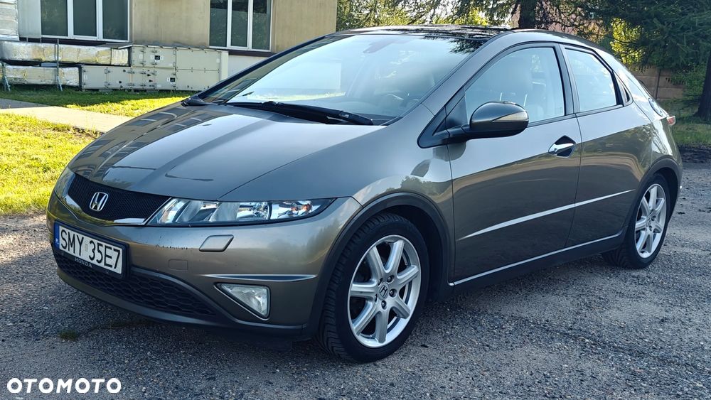 Honda Civic 2.2i-CTDi Executive NAVI - 2