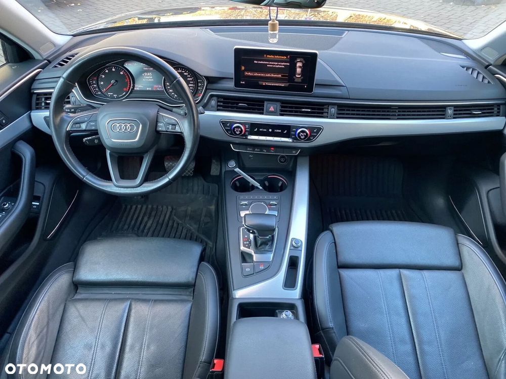 Audi A4 Limousine - 16