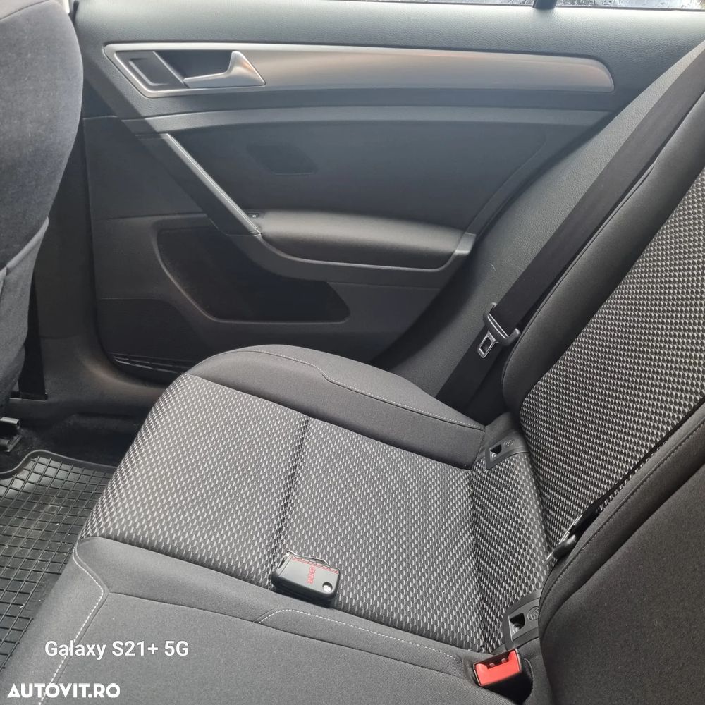 Volkswagen Golf 1.5 TSI ACT Life - 8