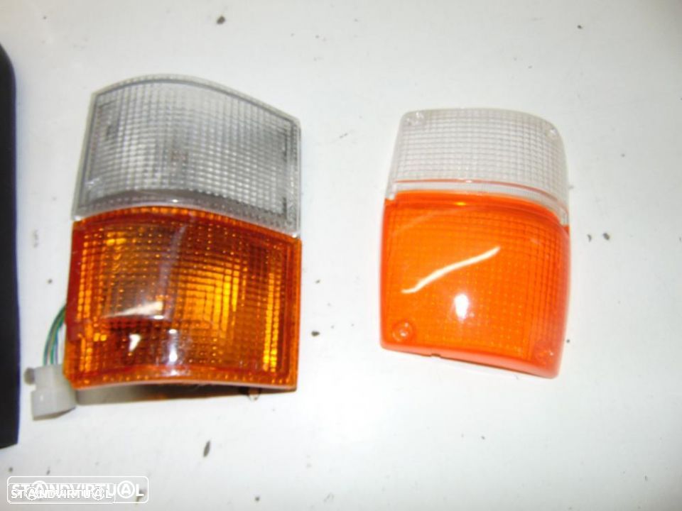 Toyota Hiace farolins - 3