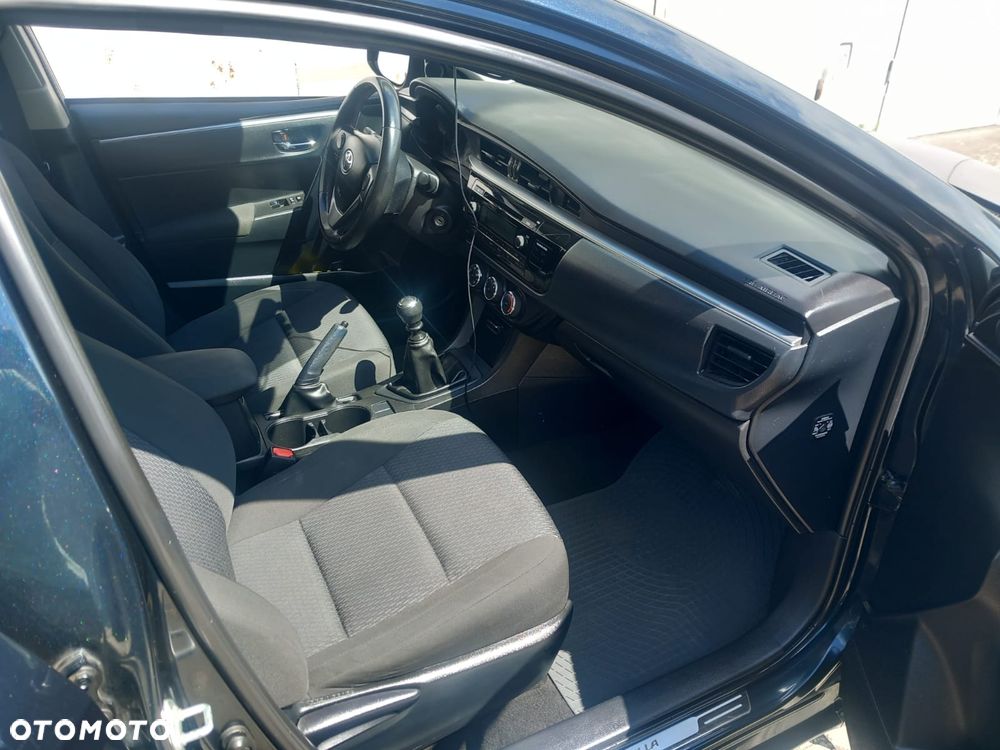 Toyota Corolla 1.6 Active - 10