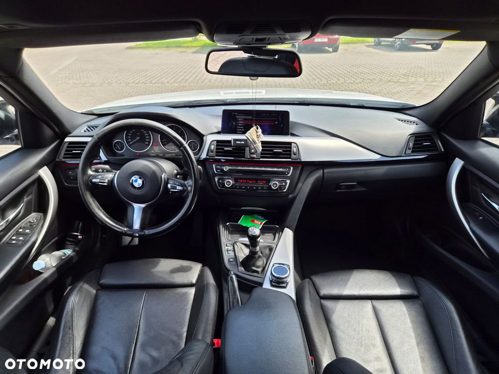 BMW Seria 3 - 31
