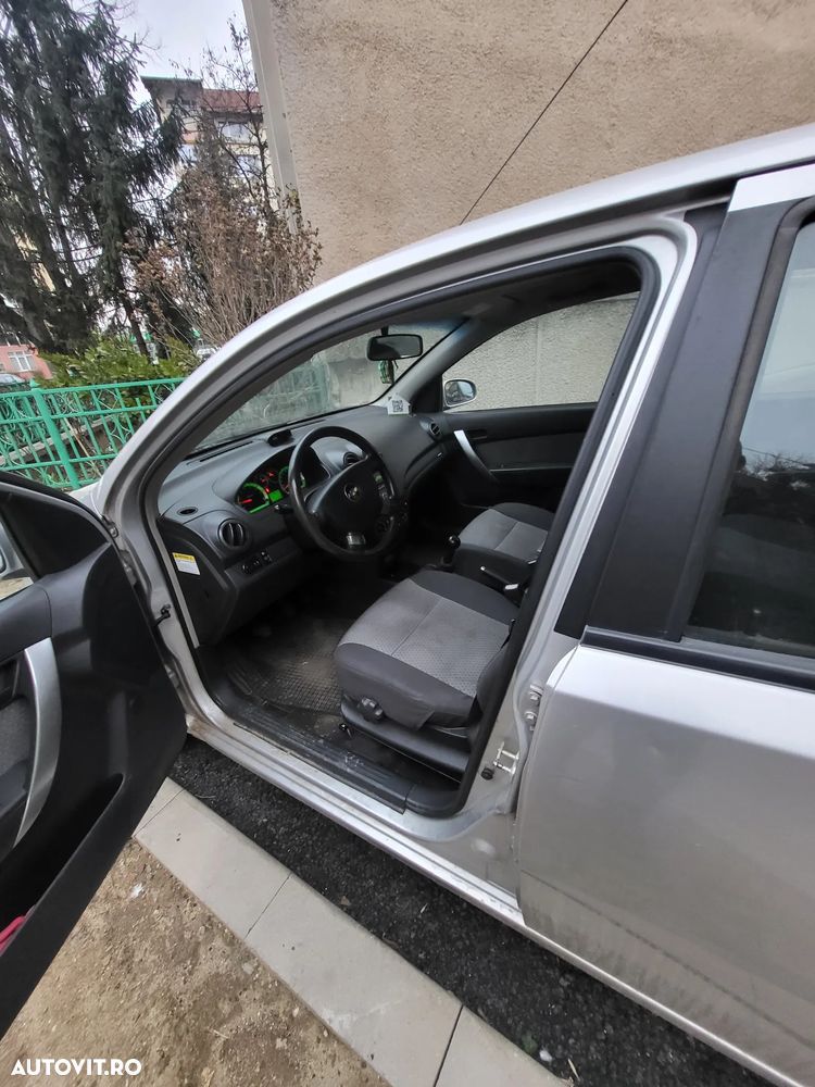 Chevrolet Aveo 1.2i S 504 - 12