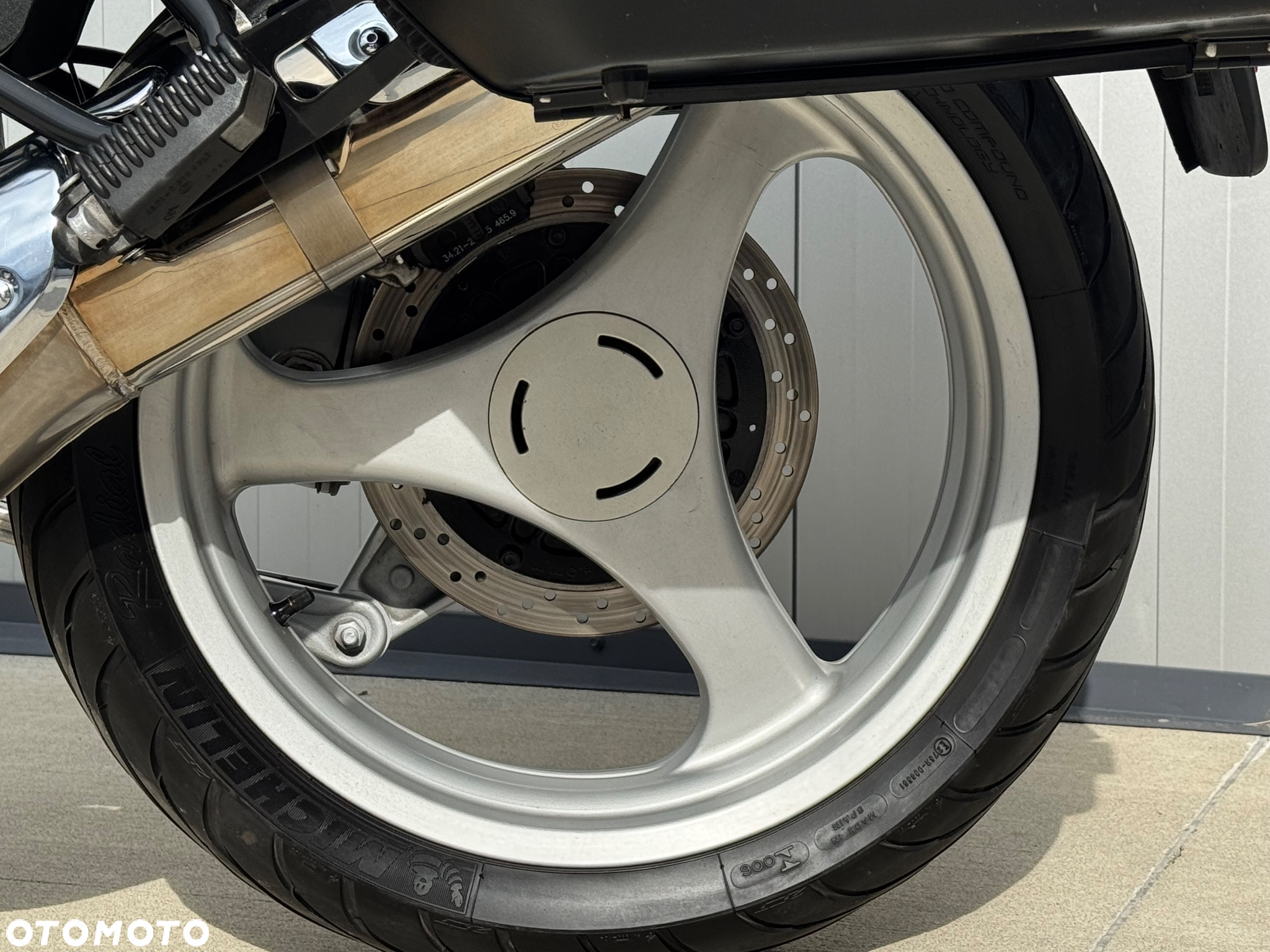 BMW R - 30