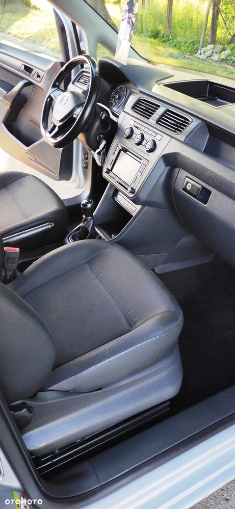 Volkswagen Caddy - 12