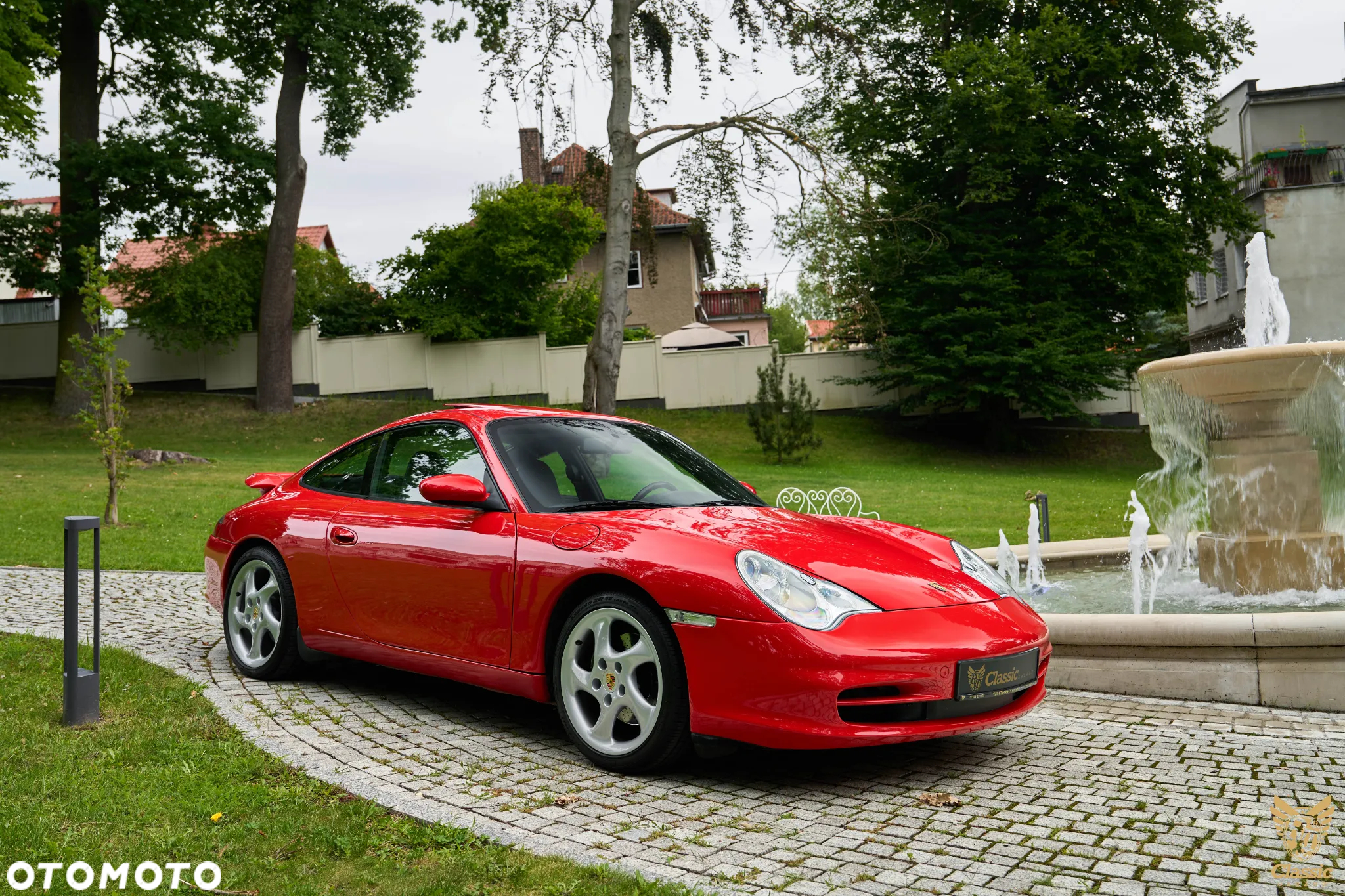 Porsche 911 Carrera - 26