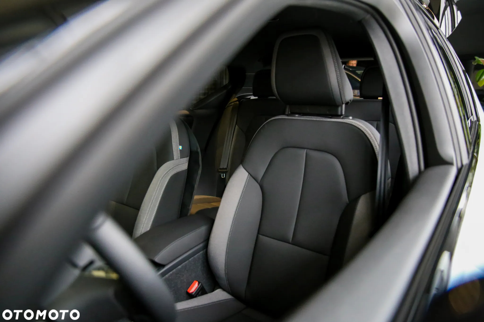 Volvo XC 40 Recharge Extended Range Plus - 14
