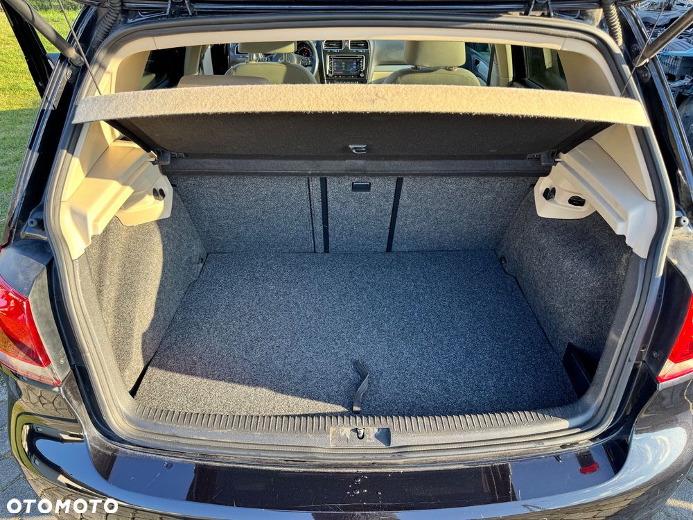 Volkswagen Golf - 14