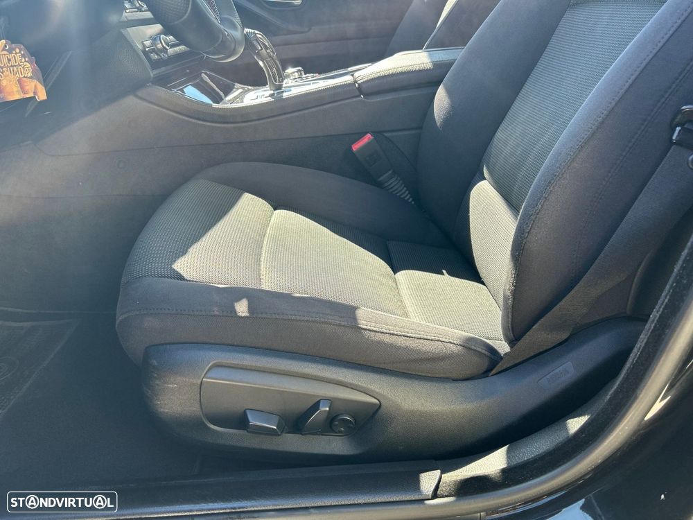 BMW 520 d Auto - 27