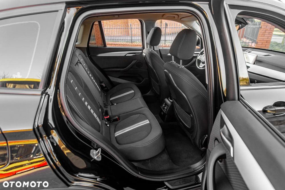 BMW X1 xDrive20d Sport Line sport - 10