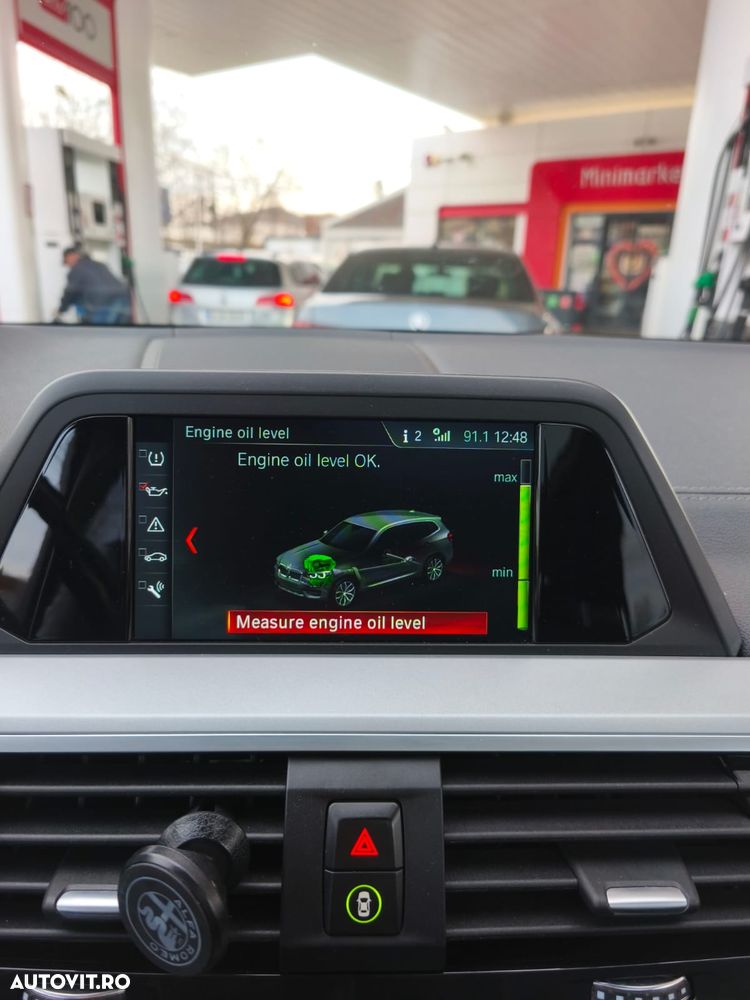 BMW X3 xDrive20i AT - 12