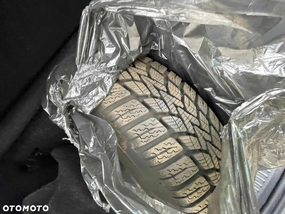 Volkswagen Polo 1.2 Team - 28