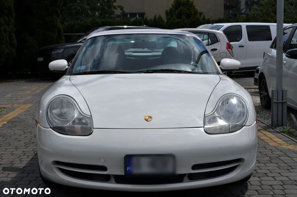 Porsche 911 Carrera - 4