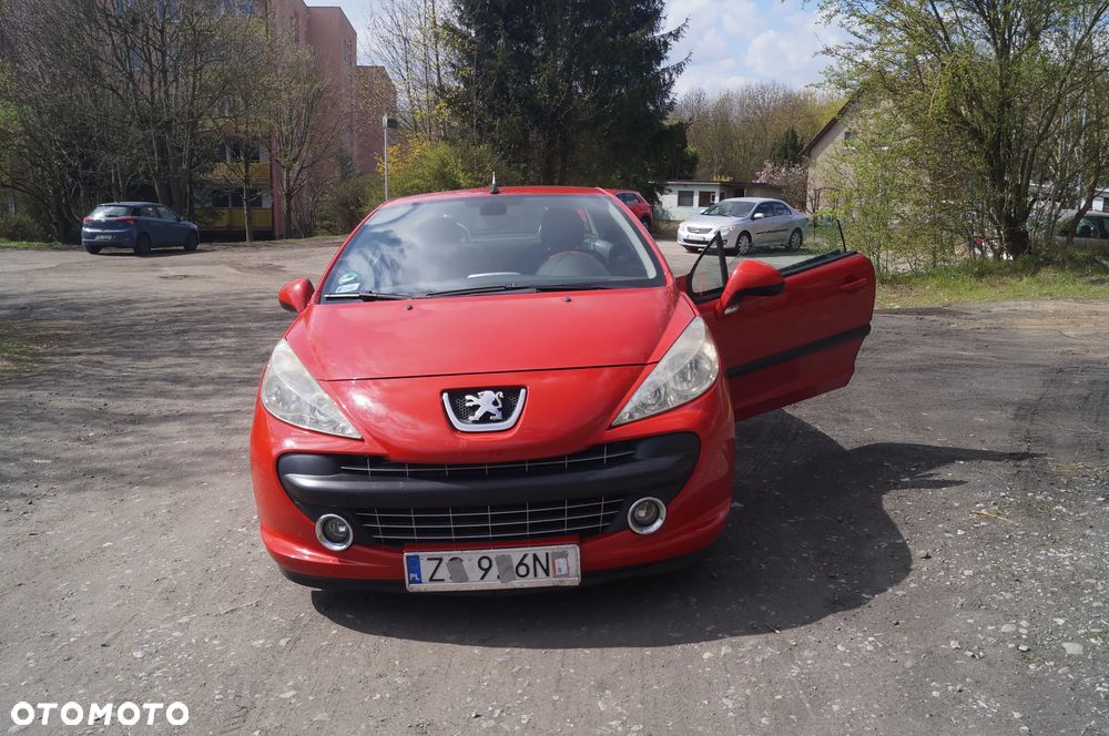 Peugeot 207 - 1