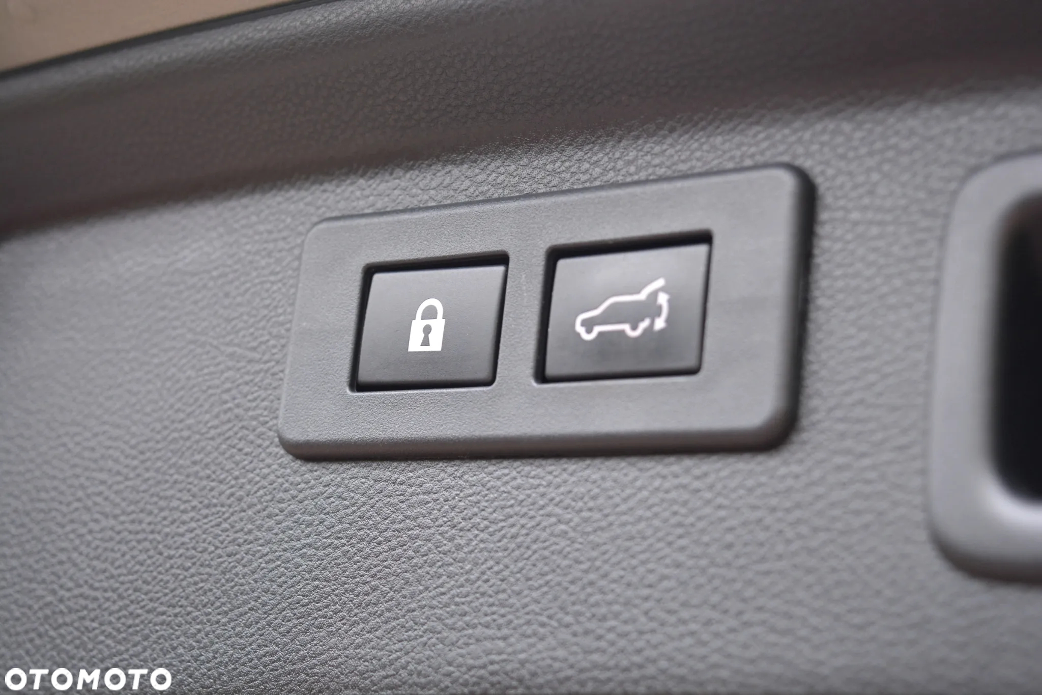 Subaru Forester 2.0 i Exclusive (EyeSight) Lineartronic - 23