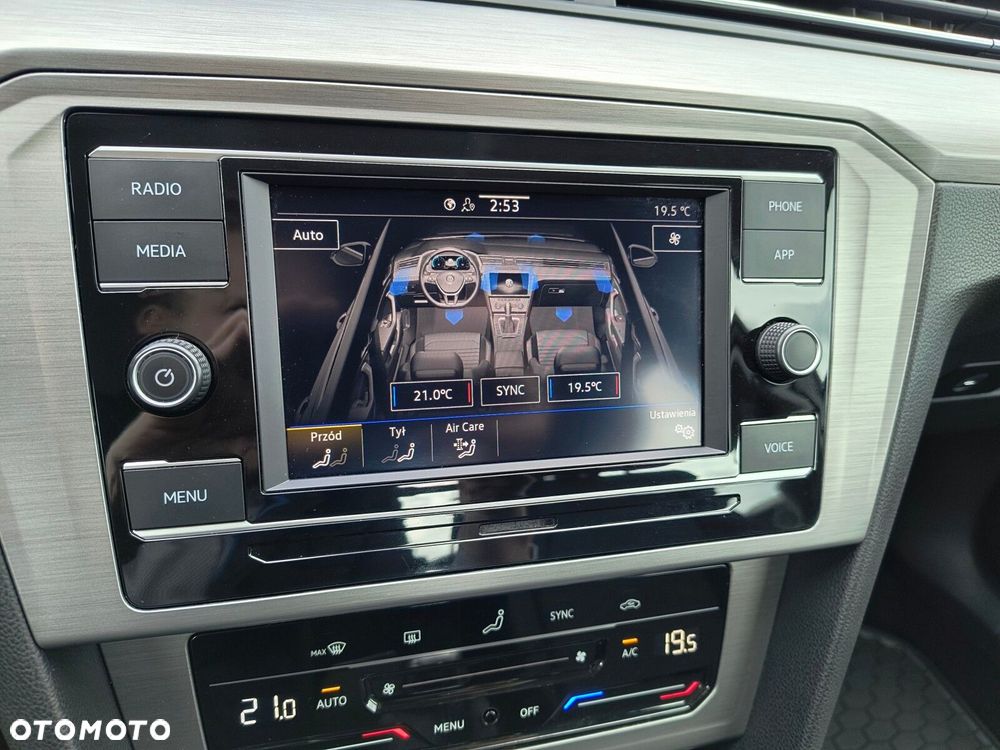 Volkswagen Passat 1.5 TSI EVO Essence - 27