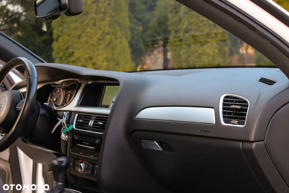 Audi A4 Avant 2.0 TDI DPF multitronic S line Sportpaket - 21