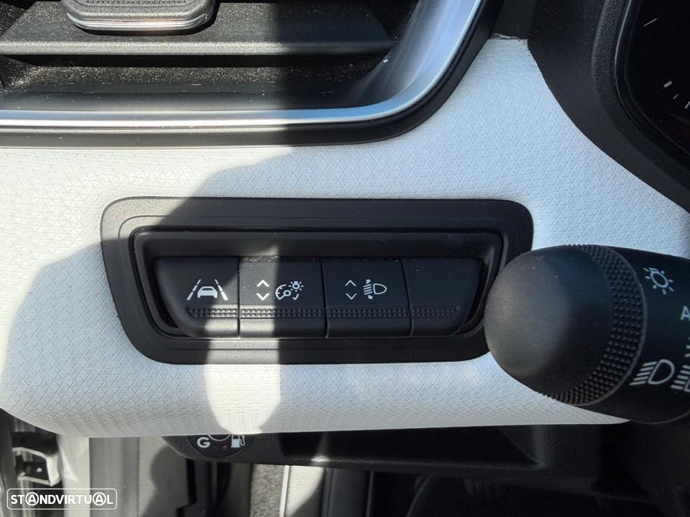 Renault Clio 1.0 TCe Evolution Bi-Fuel - 19