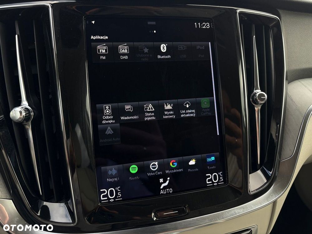 Volvo V60 2021