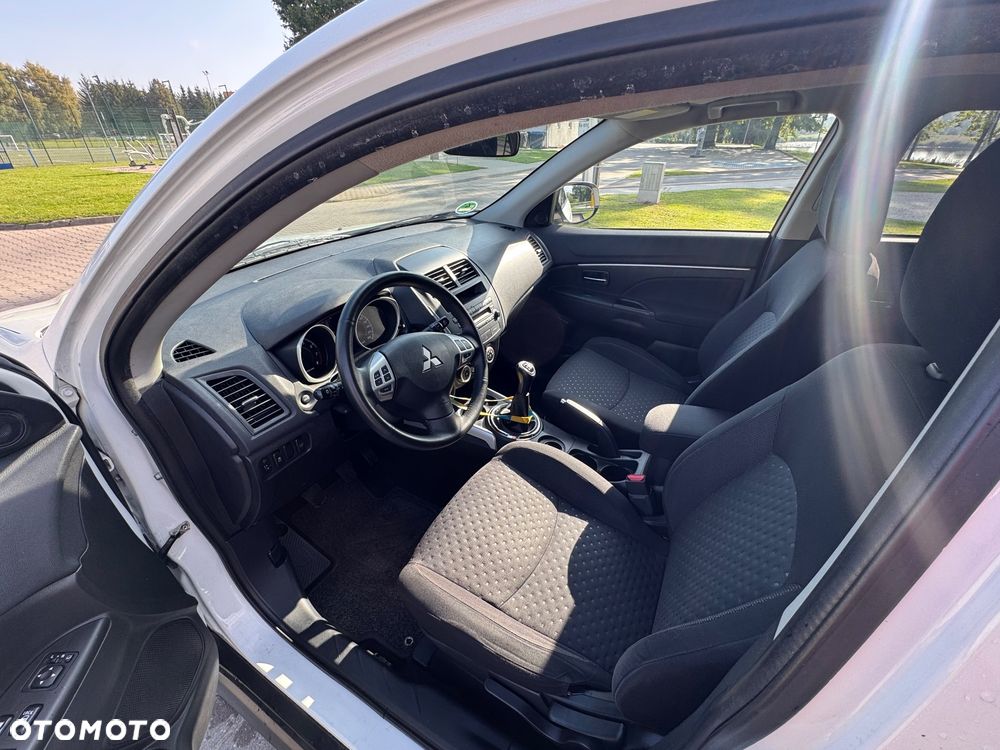 Mitsubishi ASX 1.6 2WD Comfort Edition - 12