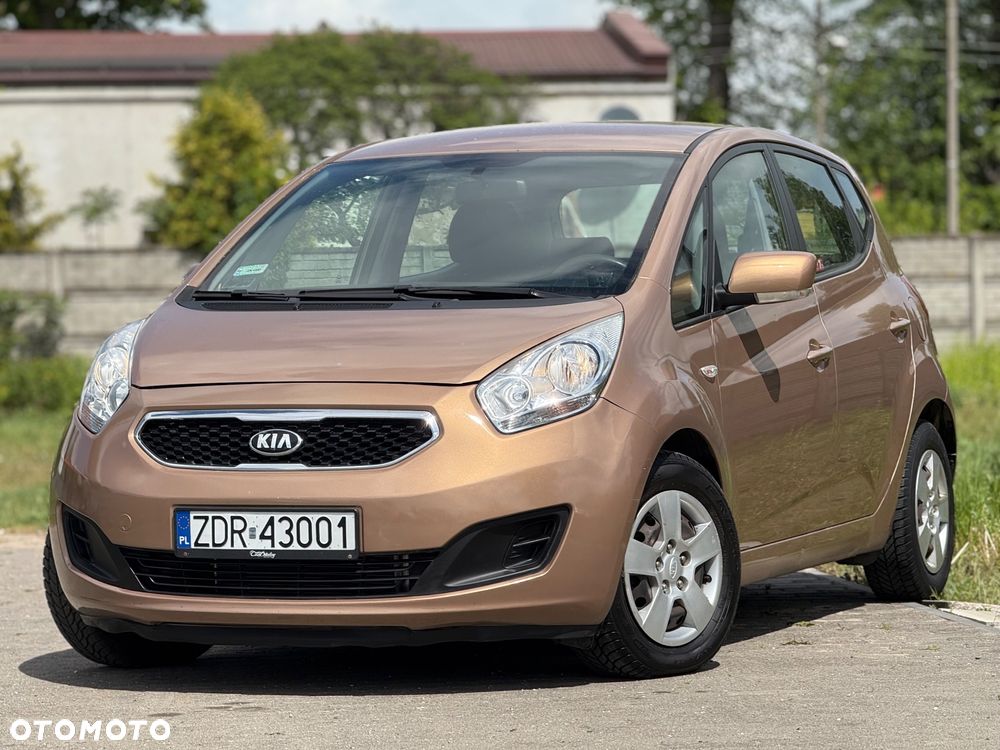 Kia Venga 1.6 L - 4