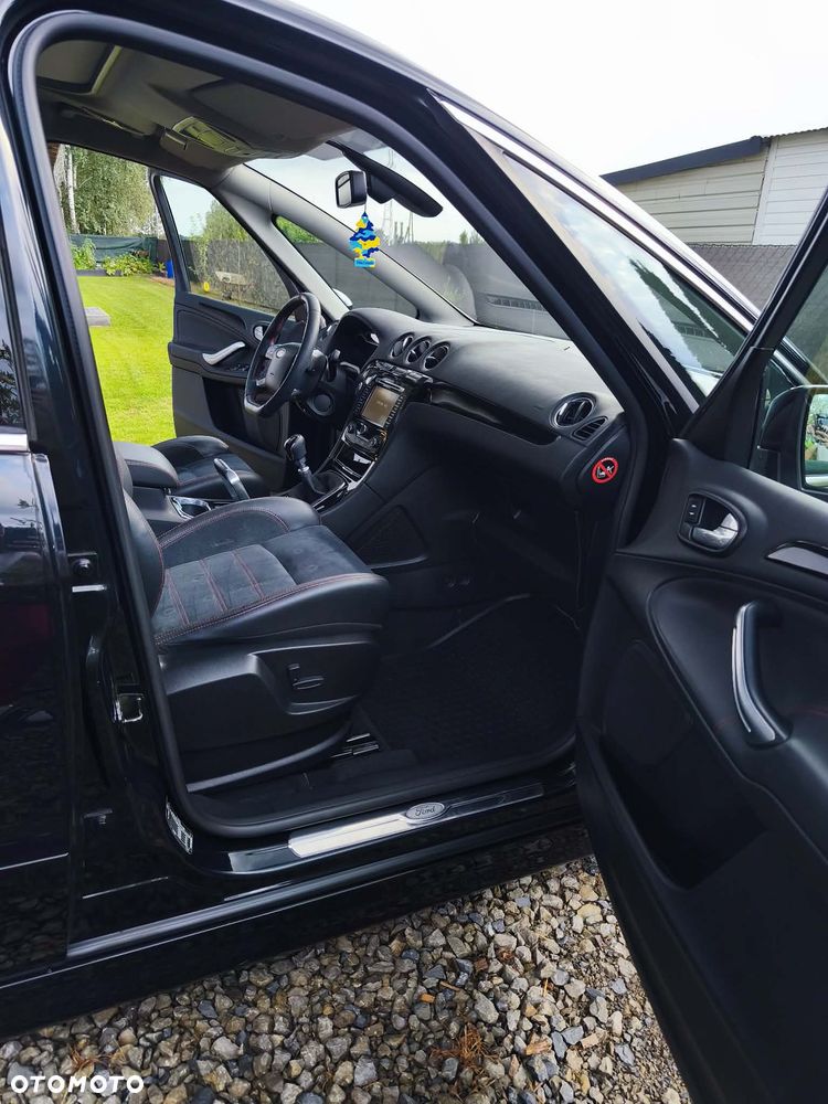 Ford S-Max 2.0 TDCi DPF Titanium - 33