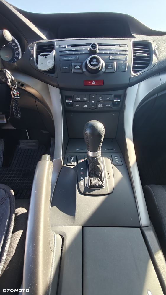 Honda Accord 2.0 Automatik Elegance - 19