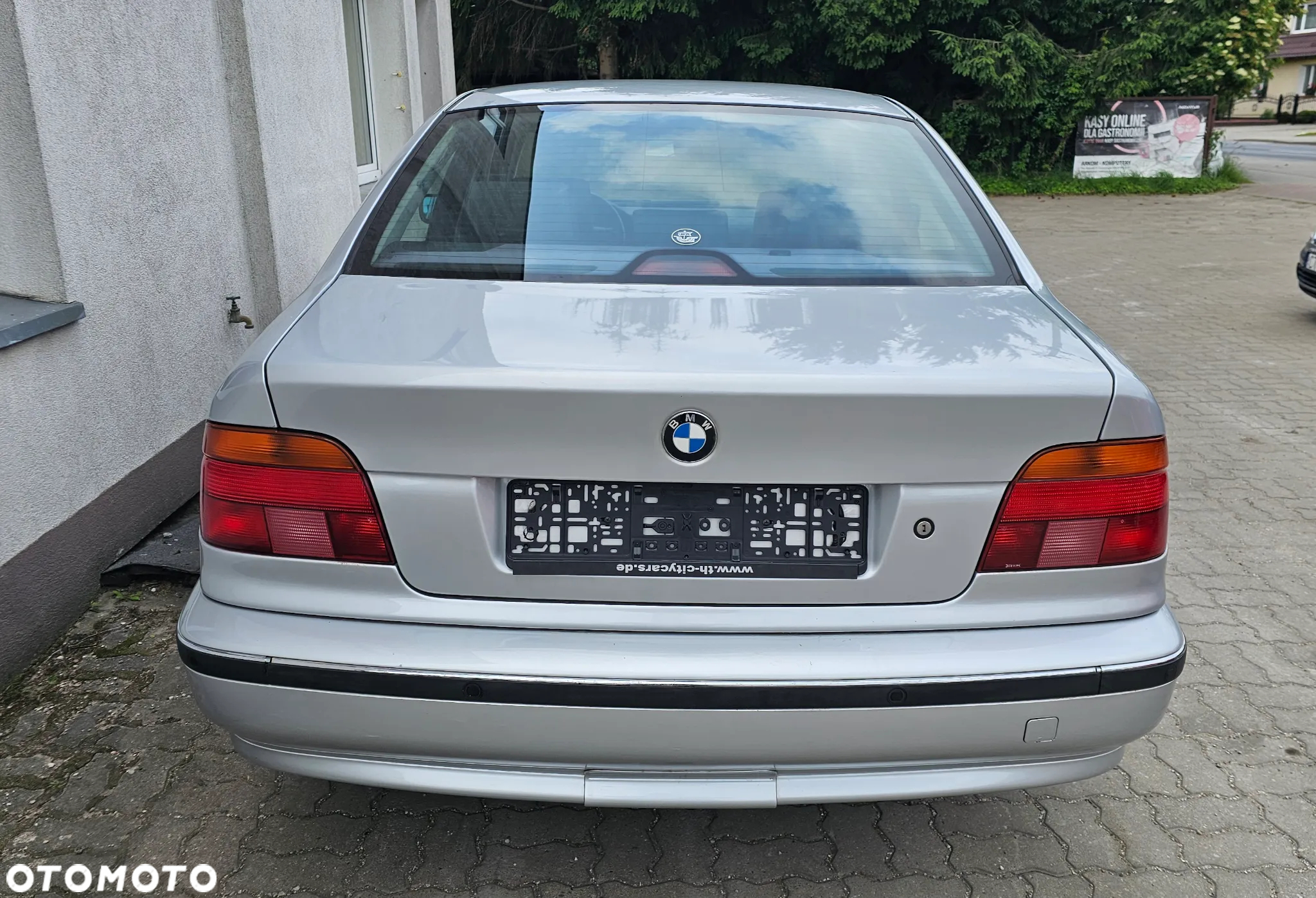 BMW Seria 5 523i - 10