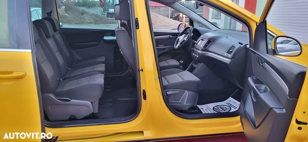 Volkswagen Sharan 2.0 TDI 4MOTION BlueMotion Technology Comfortline - 24