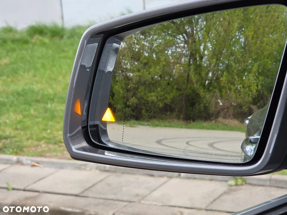 Mercedes-Benz GLA AMG 45 4-Matic - 24