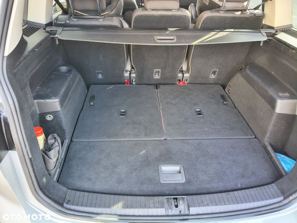 Volkswagen Touran 1.5 TSI EVO Comfortline DSG - 6