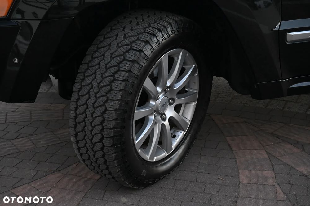 Jeep Grand Cherokee 5.7 V8 HEMI Automatik Overland - 20