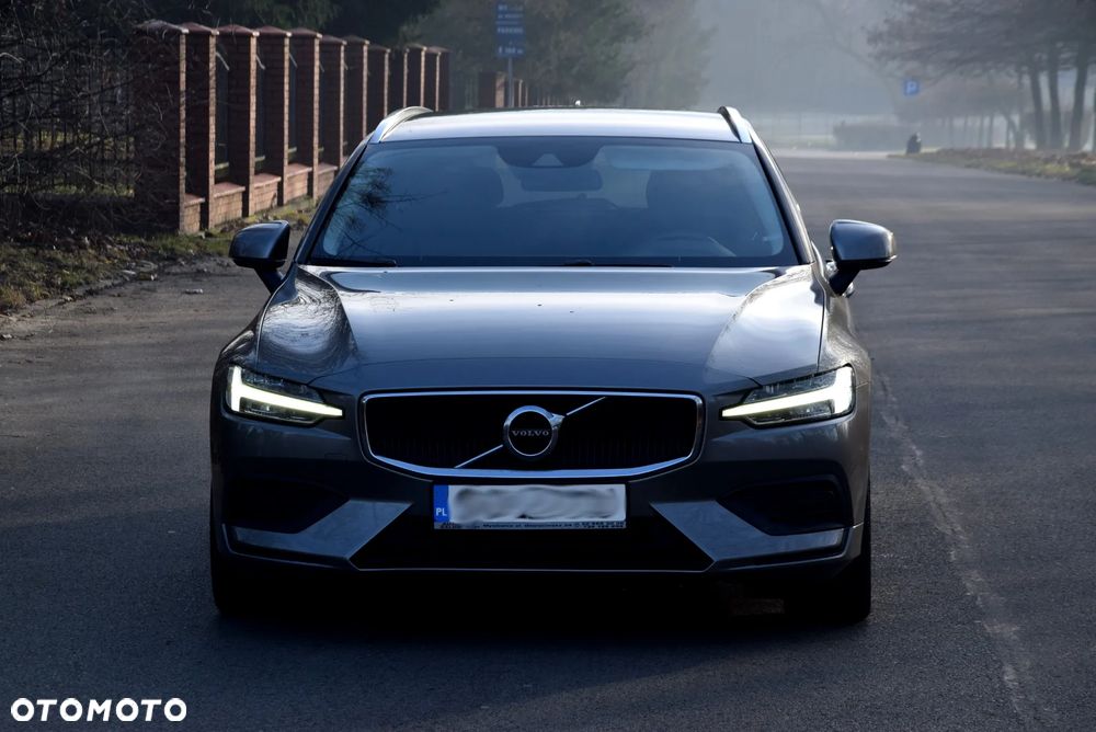 Volvo V60 D3 Momentum Pro - 4