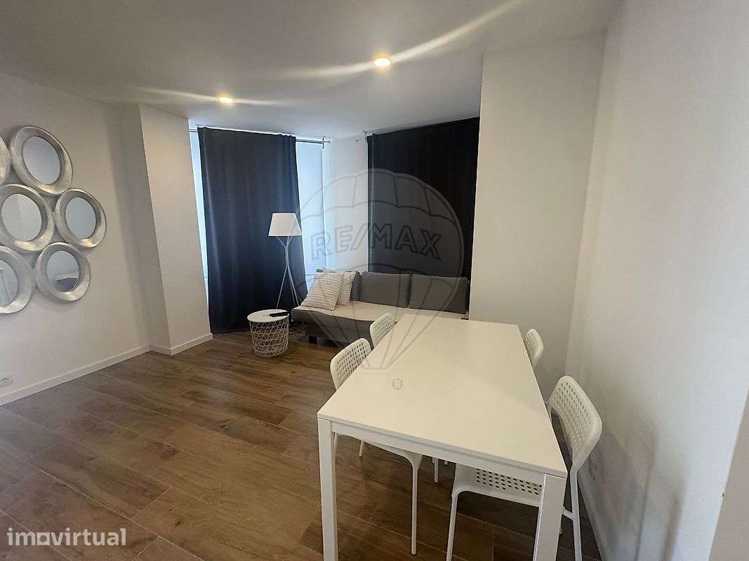 Apartamento T1 para venda - Grande imagem: 2/12