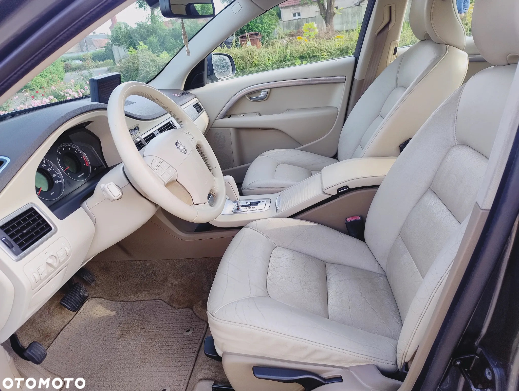 Volvo S80 2.5T Executive - 9